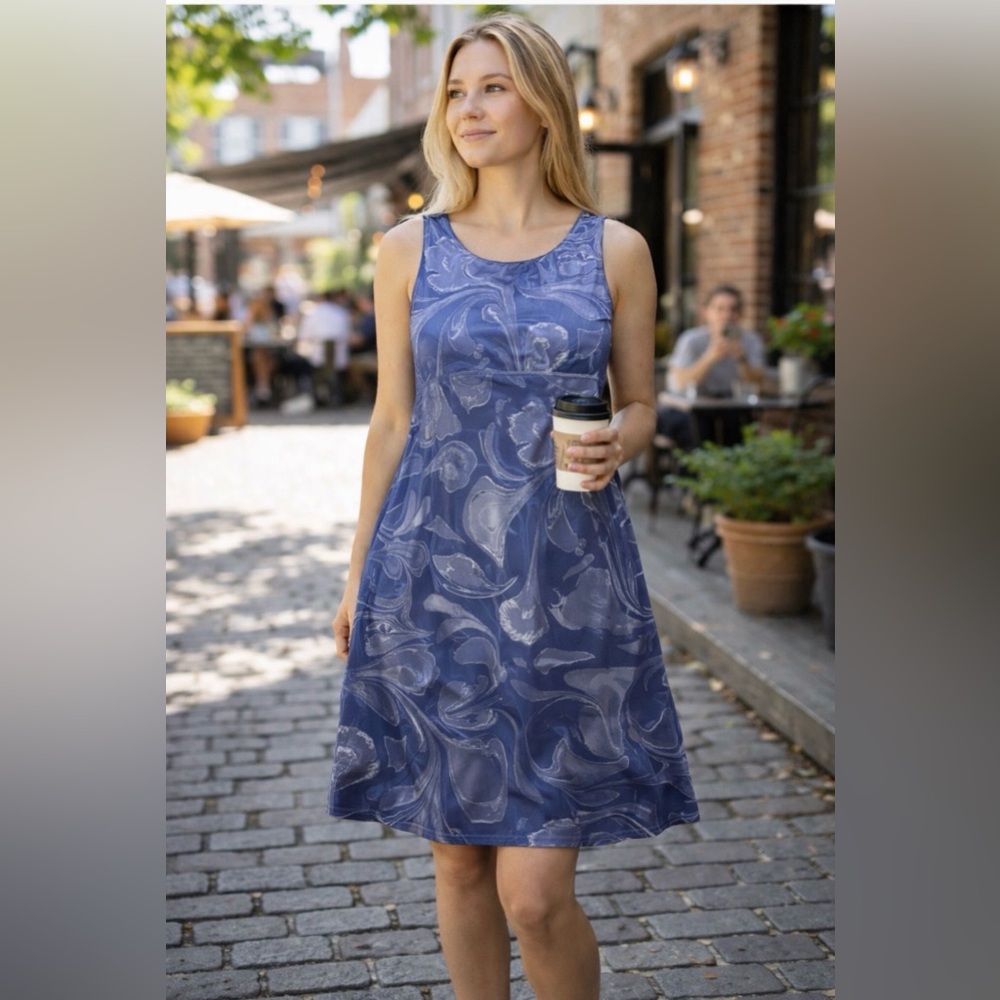 Columbia Womens XL Valley Canyon Tank Dress Sporty Sun Dress Built In Shorts Bra